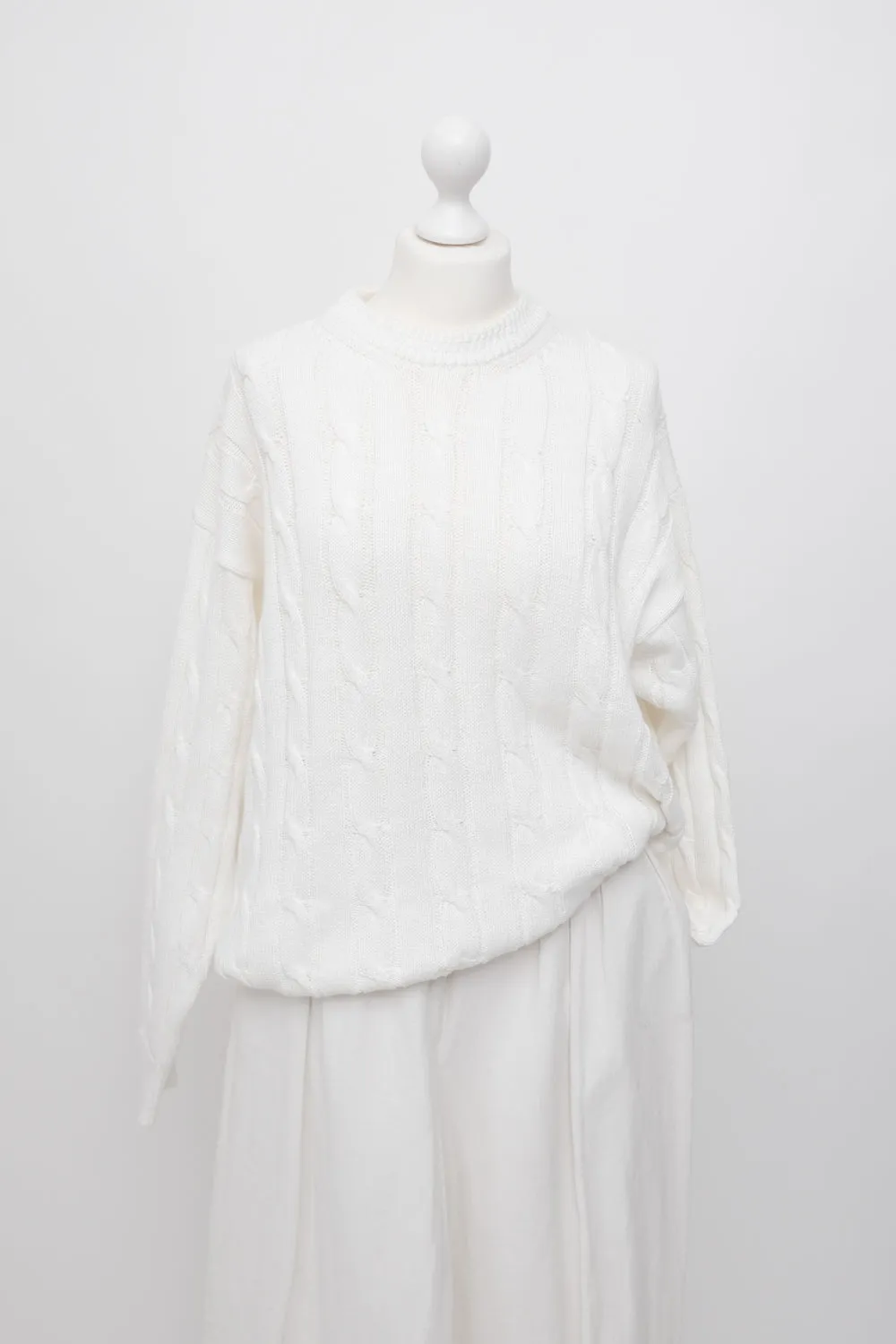 0052_COTTON CHUNKY CABLE KNIT SWEATER