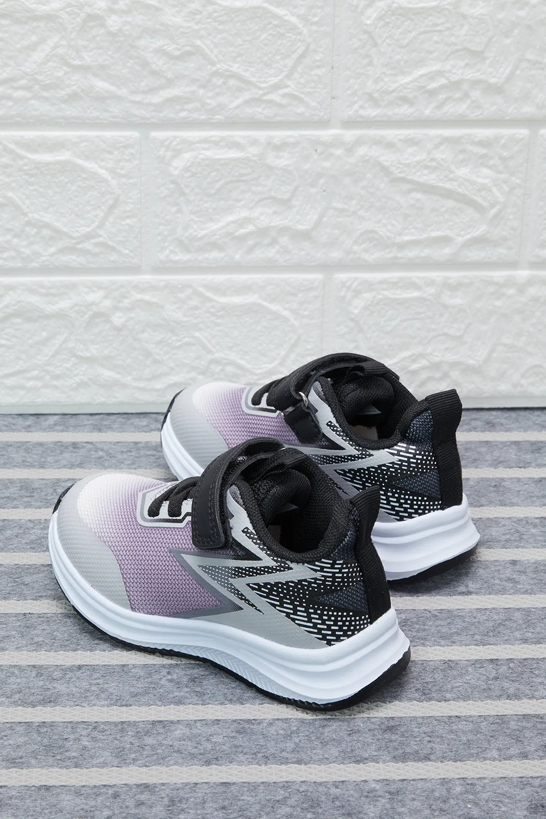 Grey Meash Trainer