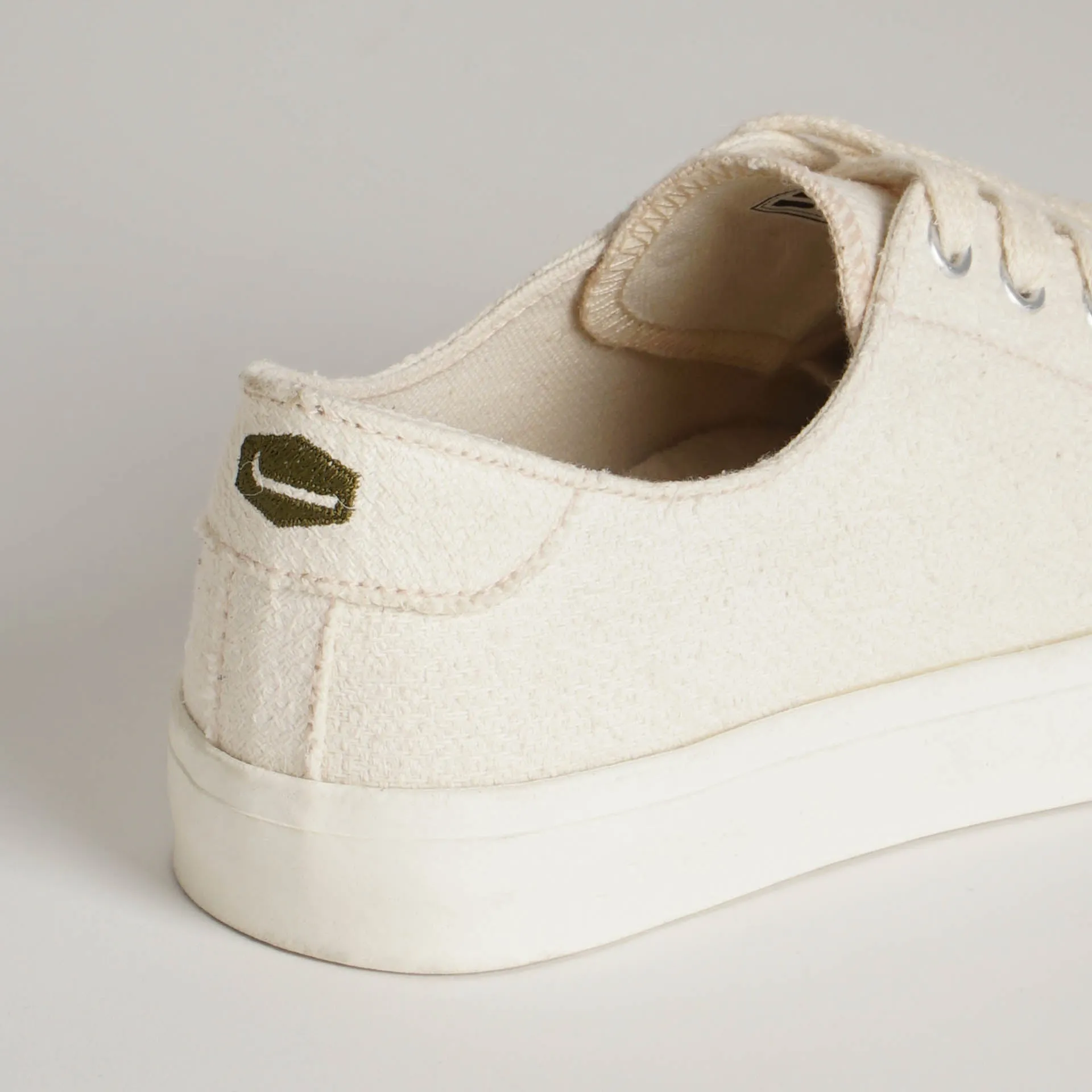 Lakat Lo-cut Sneakers - Natural