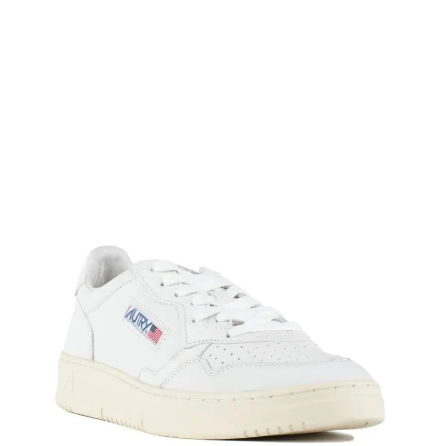 Medalist Low Sneaker (Super-Soft White Nappa)