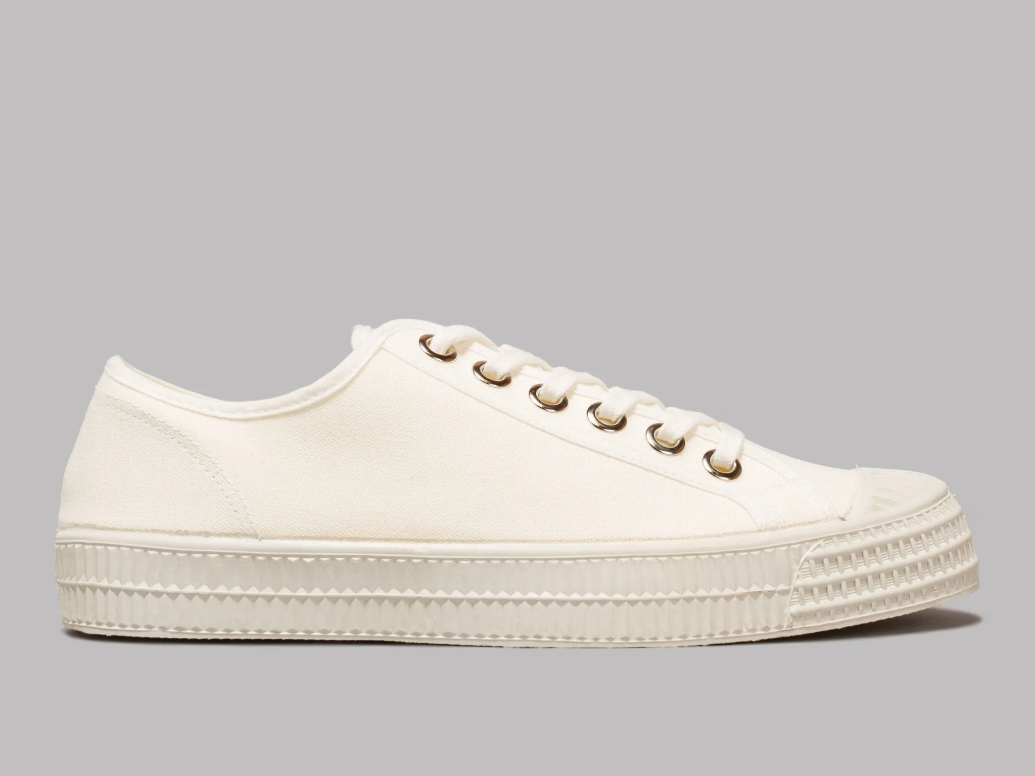 Novesta Star Master Classic (White)