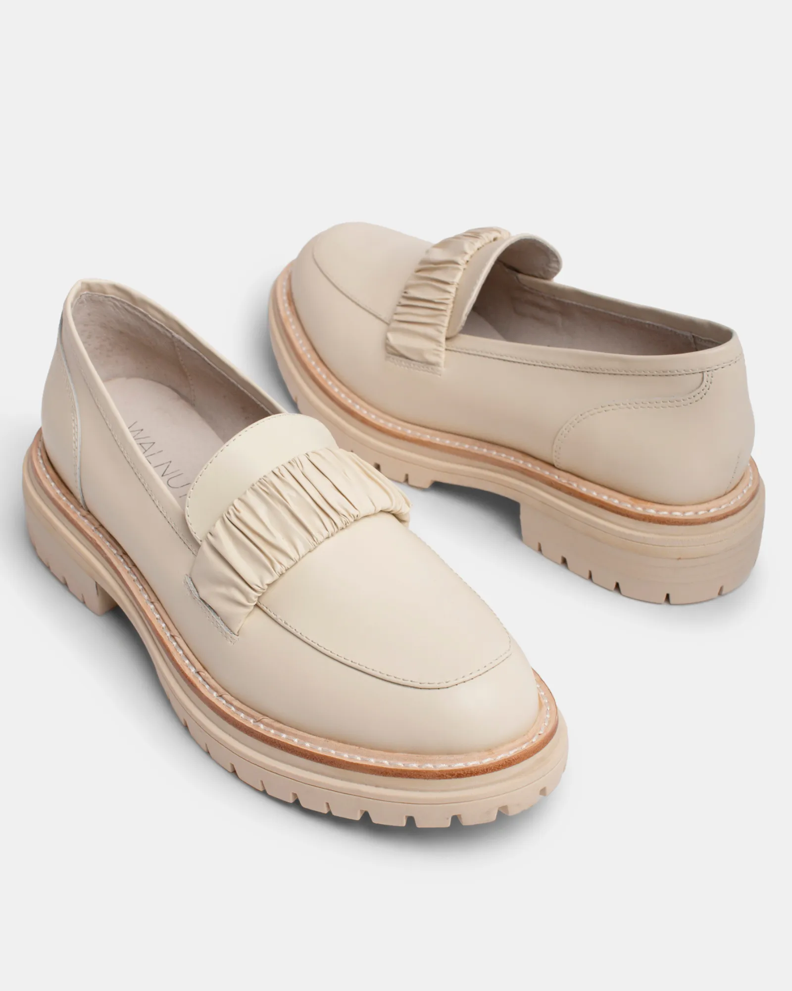 Owen Leather Loafer - Almond Shine