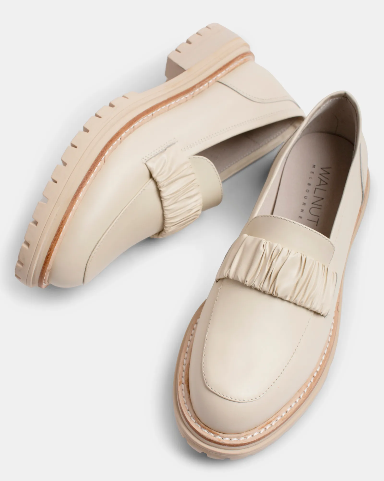 Owen Leather Loafer - Almond Shine