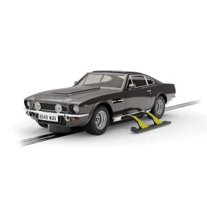 SCALEXTRIC JAMES BOND ASTON MARTIN V8 - THE LIVING DAYLIGHTS