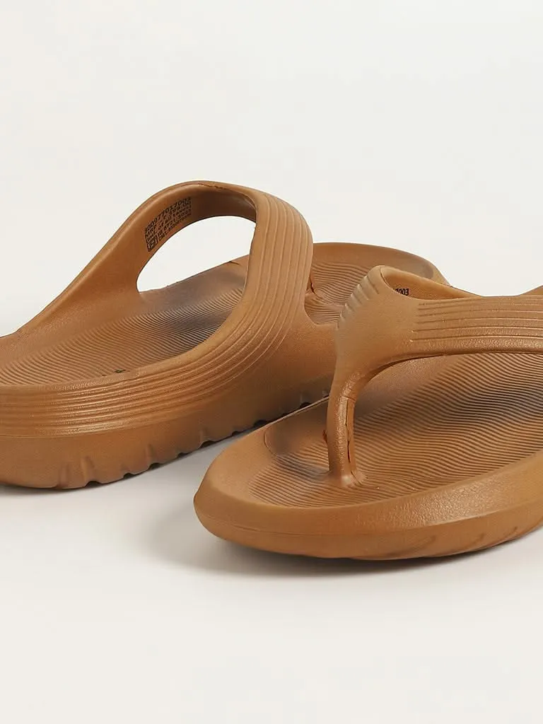 SOLEPLAY Brown Ribbed Textured Flip-Flops