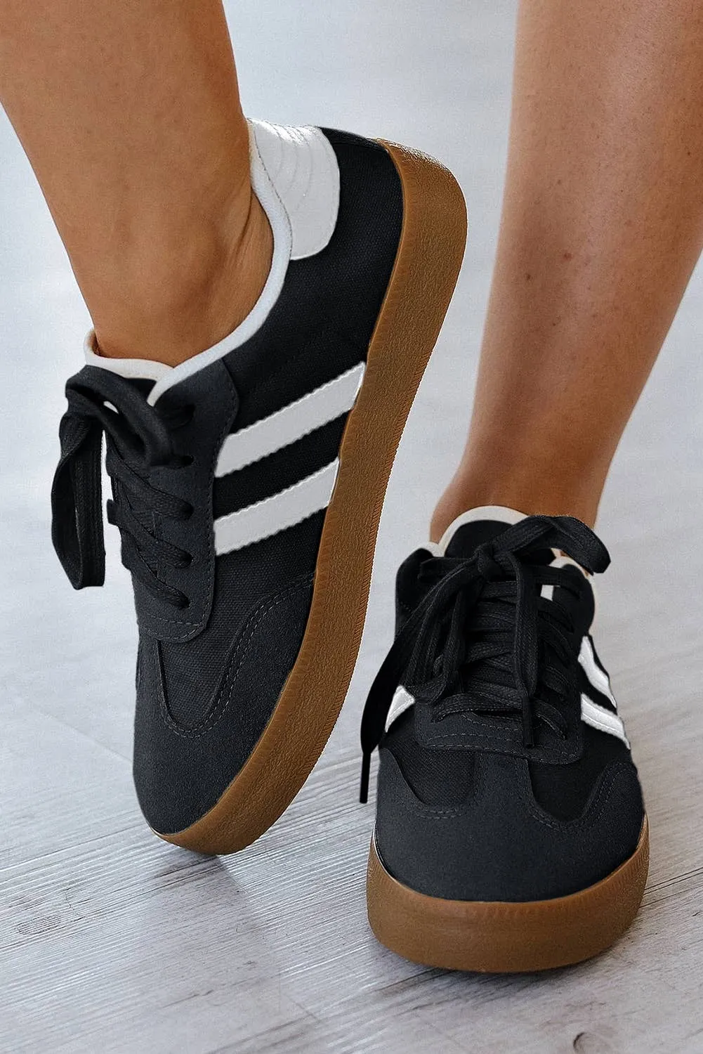 Striped Lace-up Flat Sneakers