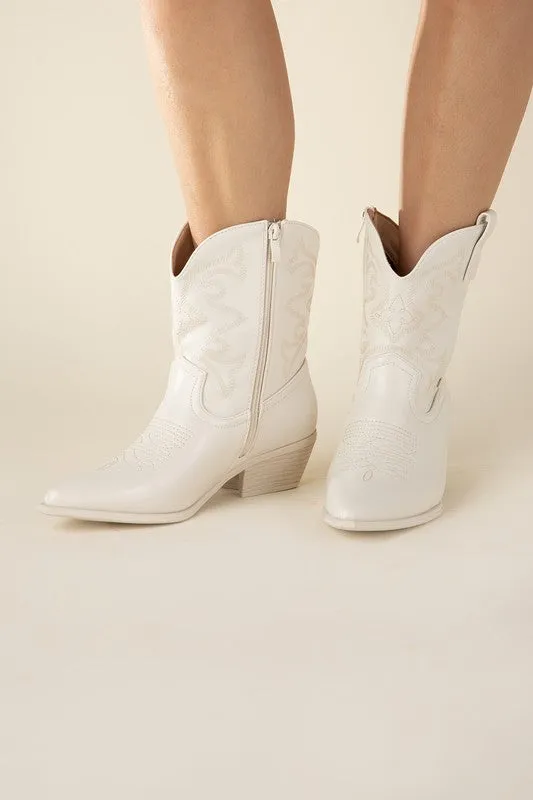 WILLA Metallic Western Booties